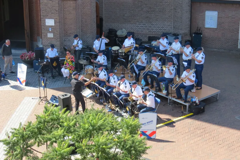 2019 08 24 guus tangelder politie big band oost nederland 001