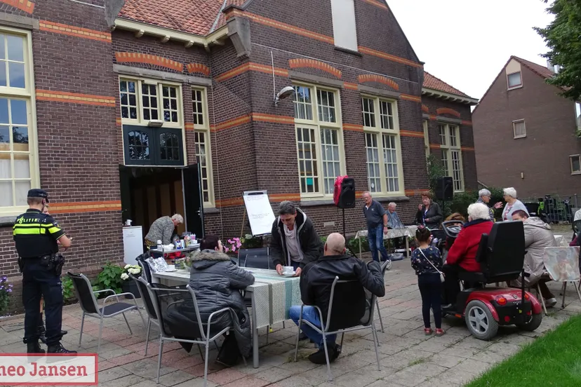 2020 07 11 openng terras inloophuis t trefpunt velp 0