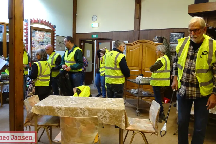 2020 09 19 schoonmaakactie burennetwerk velp zuid 0