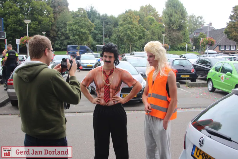 2021 09 25 confettibom wordt gezien als schietpartij en brengt heel veel politie op de been in velp 1