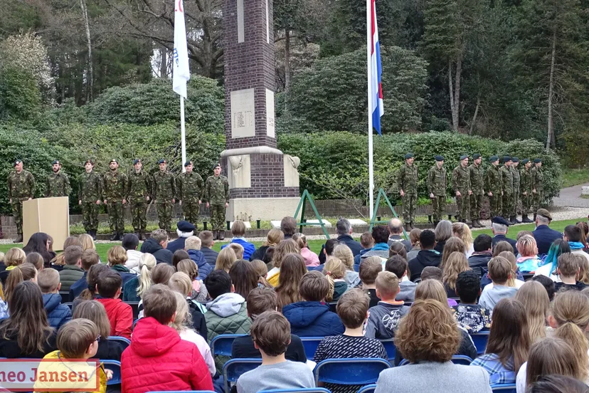 2022 04 13 rheden herdenkt en viert bevrijding op heiderust 3
