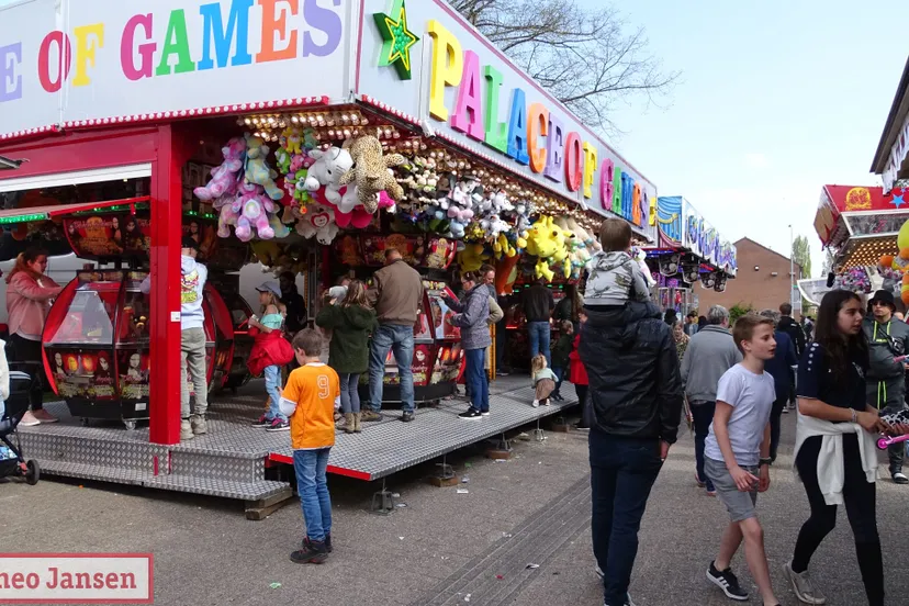 24 04 2022 kermis en oranjefeest in dieren 0