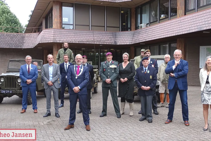 24 06 2021 veteranen krijgen bezoek van burgemeester en wethouders gemeente rheden 1