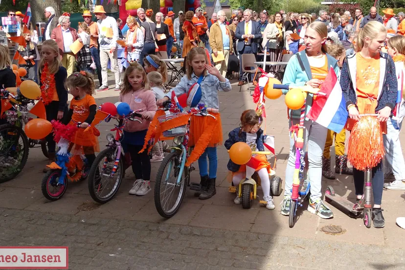 27 04 2022 koningsdag ellecom 1