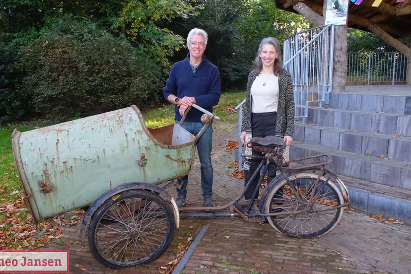 28 10 2021 heel ellecom harkt krijgt oude straatvegersfiets 00