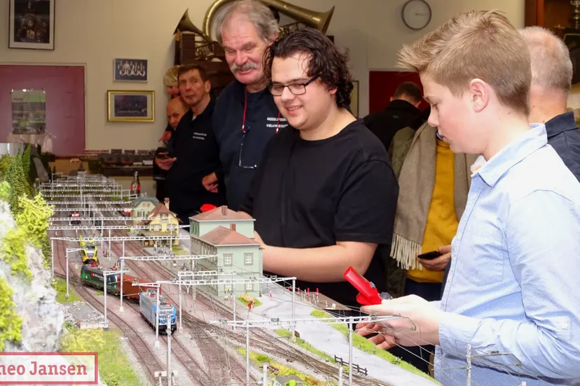 40 jarig jubileum modelspoorclub veluwezoom 01 03 2020 00