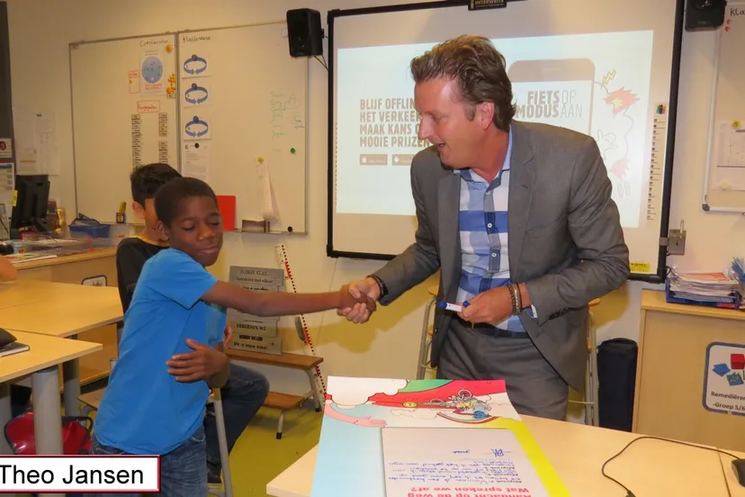 anthony v diemenstraat 17 6 16 020