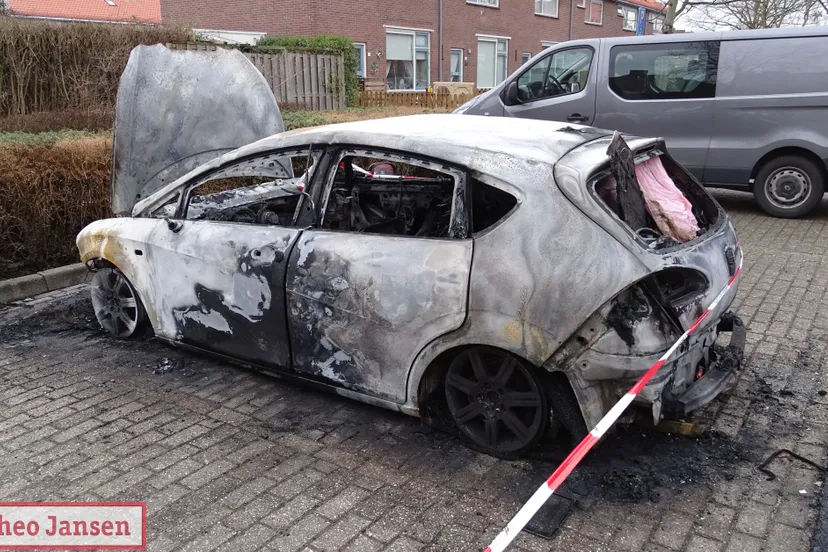 autobrand straatweiden 31 12 18 2