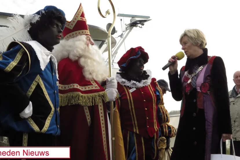 aw7wu349dstnqdhwatdknsooh 2014 11 22 sinterklaasintocht dieren 041