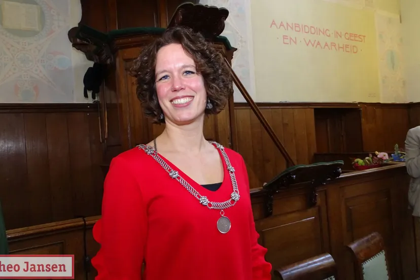 bediging en installatie ester weststeijn als burgemeester gemeente rozendaal 2019 02 14 20