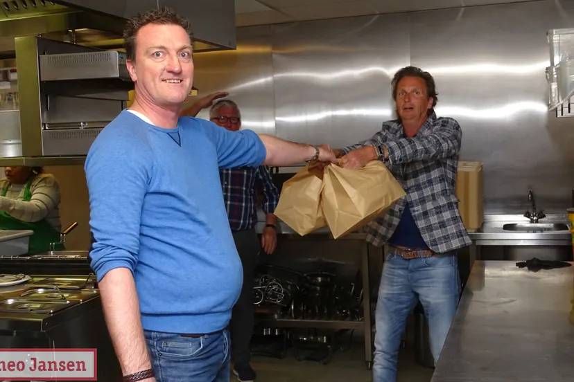 bezoek wethouder haverkamp partycentrum ons huis rheden 0