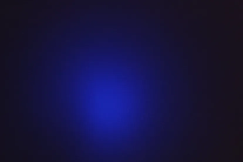blauw lichtfenomeen aan de hemel