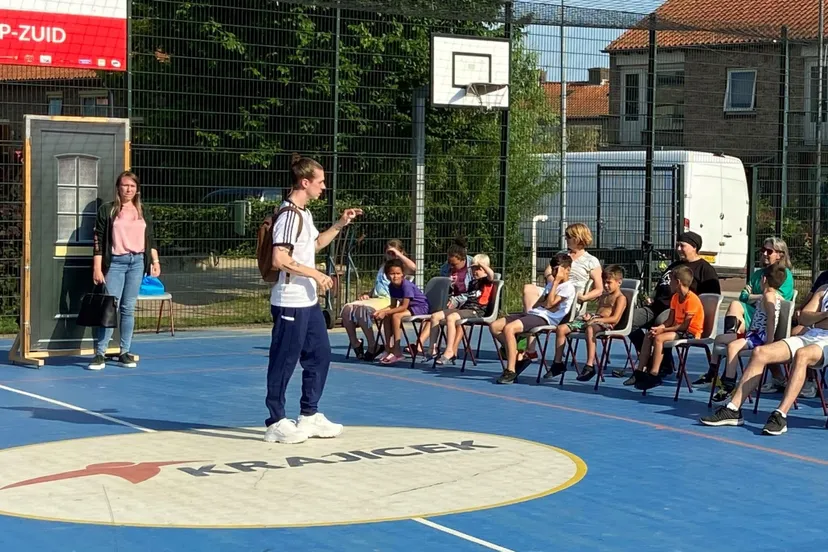 buitenvoorstelling krajicek playground de poort velp zuid