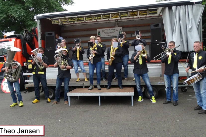 burg v leeuwenplein 25 6 17 001