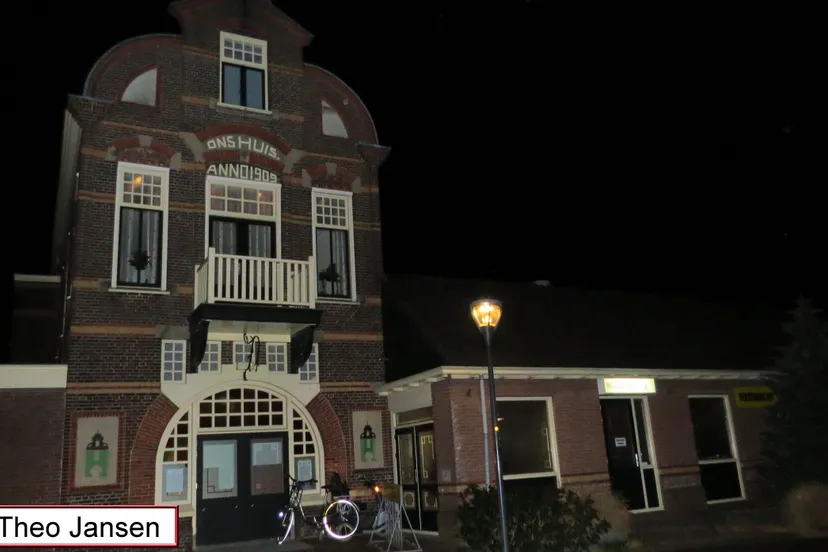 burg v leeuwenplein 6 2 16 001