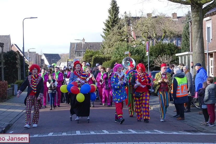 carnavalsoptocht rheden 2018 1