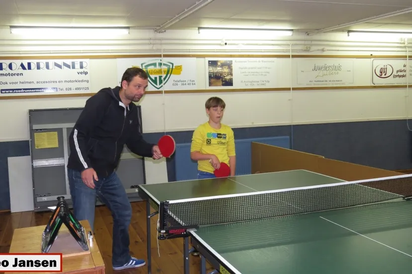 ciyvyyc94ibfbnsvncayol8jv 2014 05 10 danny heistertafeltennis de opslag 004