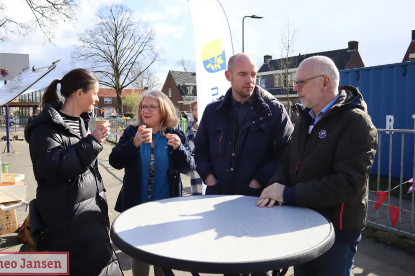 college van bw gemeente rheden ging buurten in dieren spankeren en laag soeren 2024 1