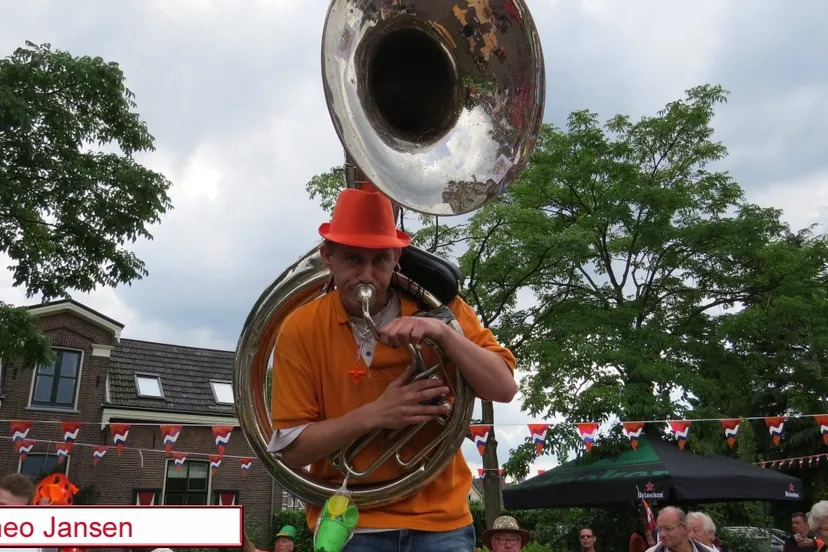 crju4gawlsmsz39rbdiare404 v leeuwenplein 29 6 14 073