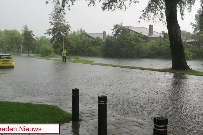 dbrrufxhzwsqv41u2zpcerd5l 2014 07 28 wateroverlast velp 032