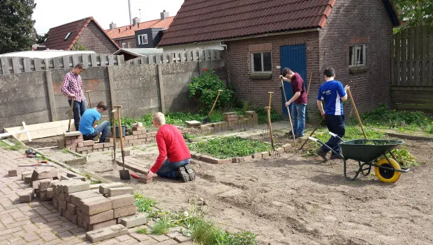 dfzs8fpld4v56n3fbgj8bmjr2 moestuin1