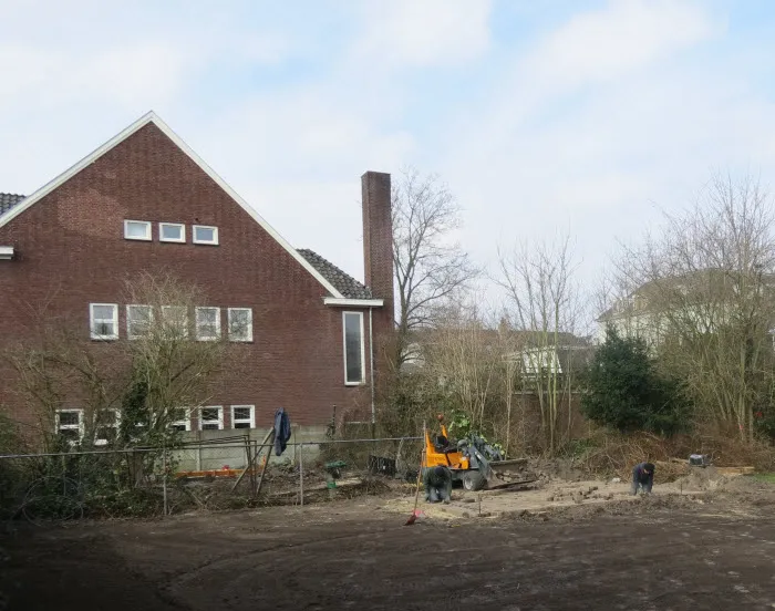 dg1pbx81q2zu91uu7a2eqnai4 221180