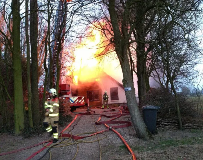 dt0r1x60gblr3nkgjzpcu0eyk 223516