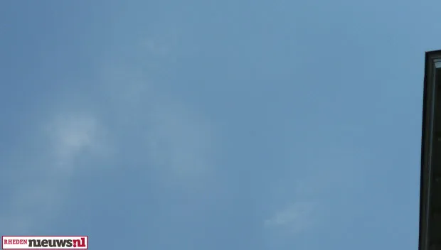 dxxopdq1zsrw8gfjovkn5cvi6 blauwe lucht