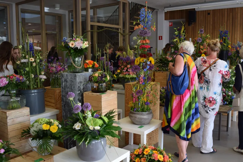 expositie aula mbo2 marjanne eikelboom