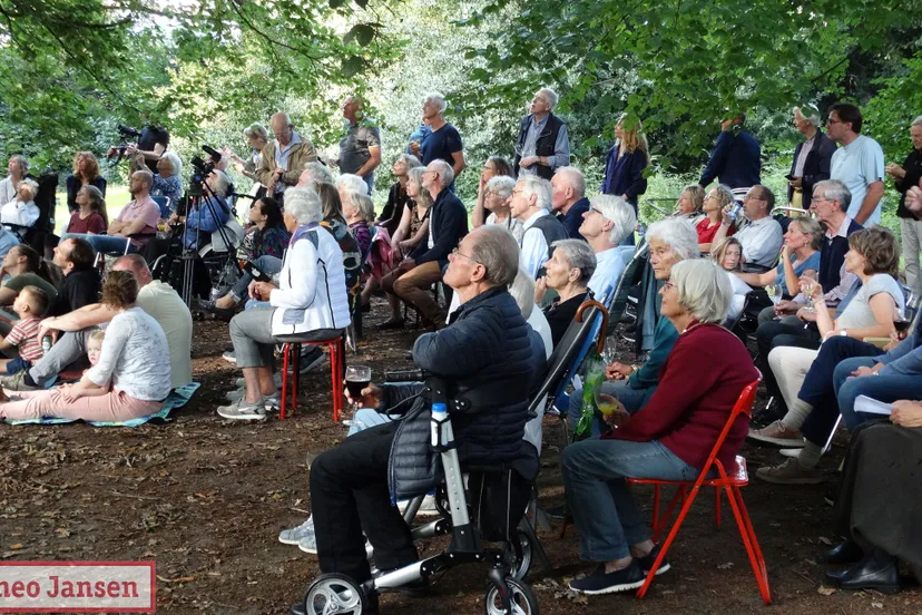 feest ter ere van 25 jarig bestaan belangenvereniging daalhuizen 2023 3 1