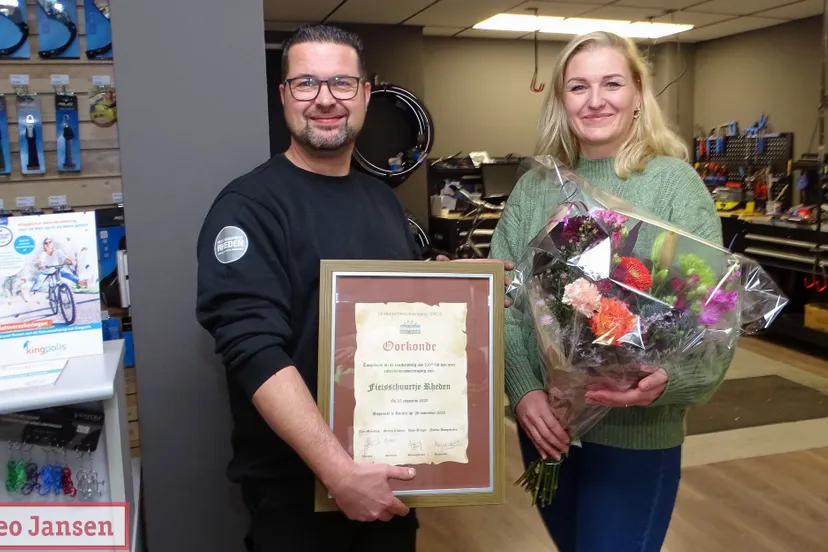 fietsschuurtje rheden 100ste lid ords 26 11 2022 1