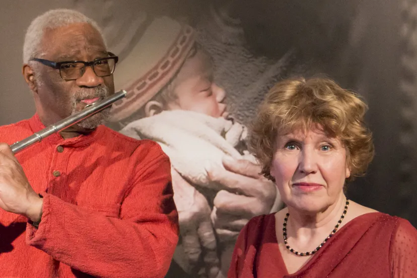 foto ric stokes en thea rijsewijk het kleine meisje van meneer linh