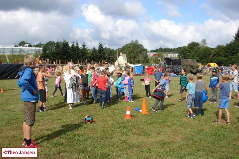 g8pjjr0v7v3icomfdv9k398lj bouwburg 001 2