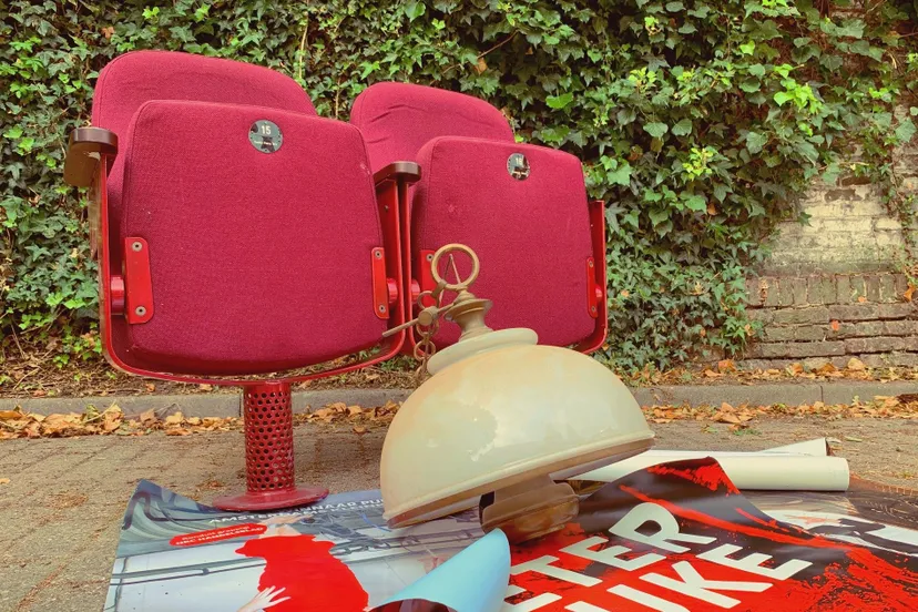 garage sale posttheater