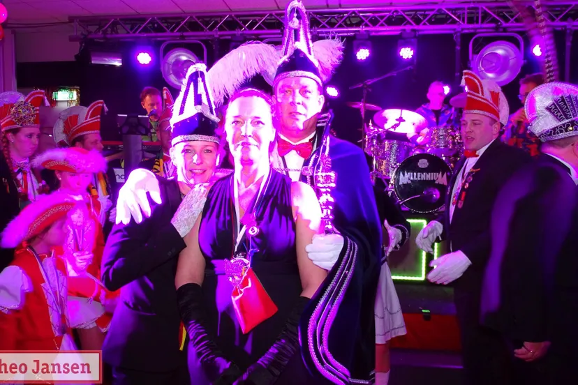 gekostumeerd bal cv de deurdauwers 02 03 2019 2