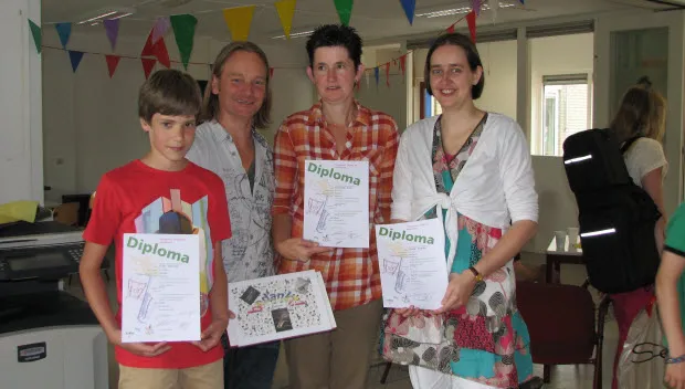 ghl5xcy0k4axp1bi0dmfat96h whm examen juni 2013