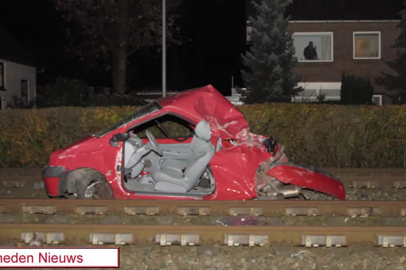 gnp8g3je9nv154hss1vloheps 2014 11 20 auto trein velp 003