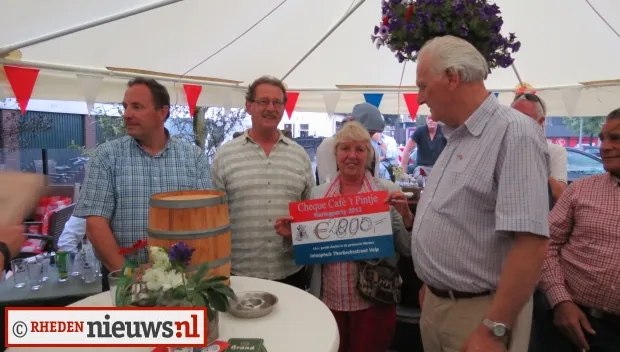 gy888ch5oet03jjxi9o137yhx haringparty t pintje011