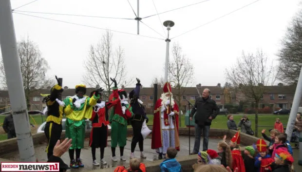 hmkllpvejtkpenrdszzum2qn4 laag soeren 2012