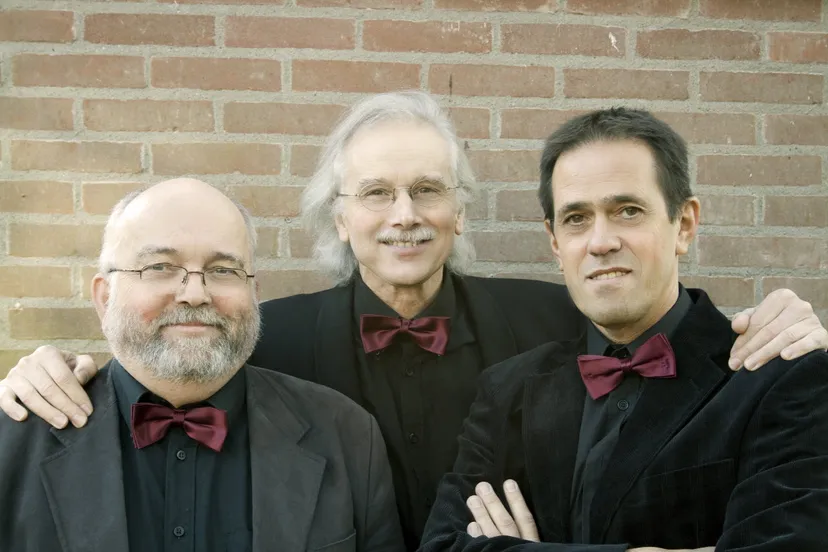 hrd79a27yys41265cu7x9lzyt devils in disguise