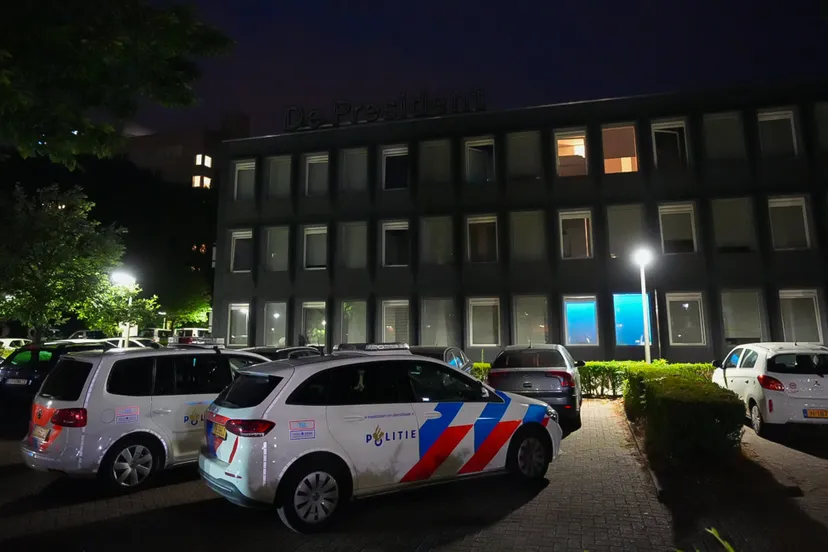 hulpdiensten massaal naar de president te velp na melding steekpartij persbureau heitink 0