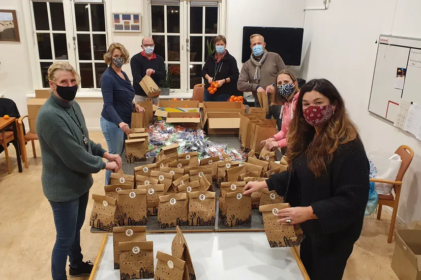 inpakavond rhedens dorpsbelang