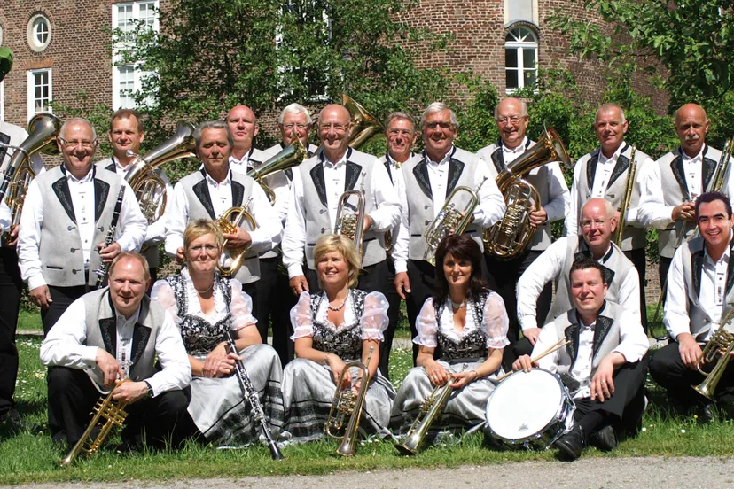 isseltaler musikanten 1 isseltaler schwung groepsfoto