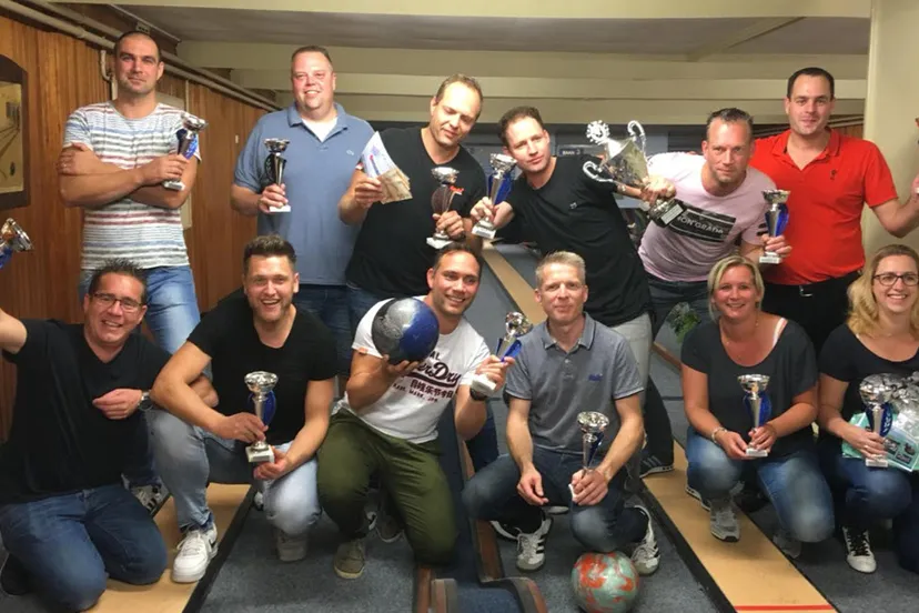 it paad bjuster winnaar straatkegeltoernooi dieren