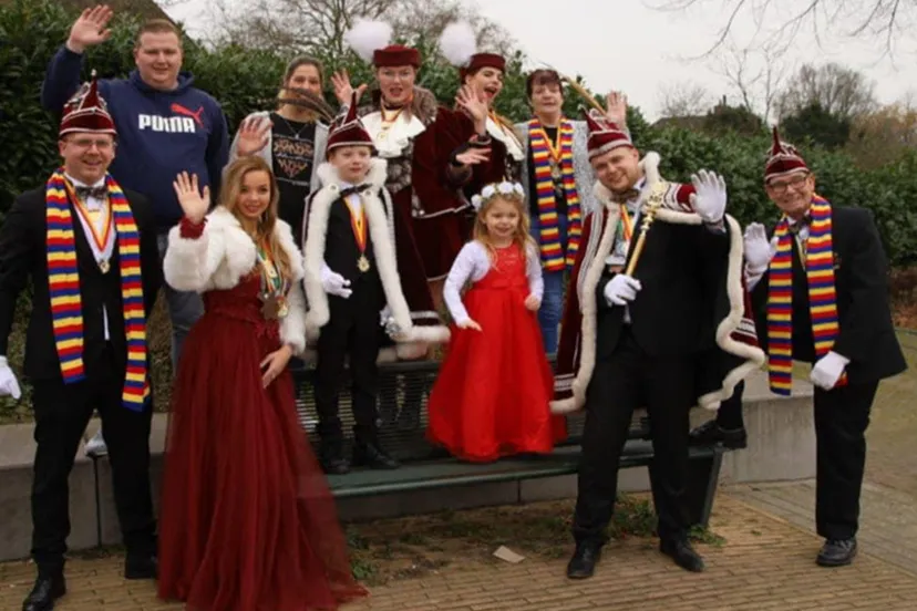 jeugdprinsenpaar cv de heiknuuters 2023