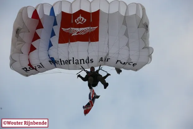 jq3ocgxg2v1ts525ack8ex8ht 130921 taptoe oosterbeek 001