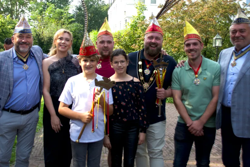 kevin vos gaat voorop bij cv de narrenkap in seizoen 2021 2022 jochem pluim cv de narrenkap