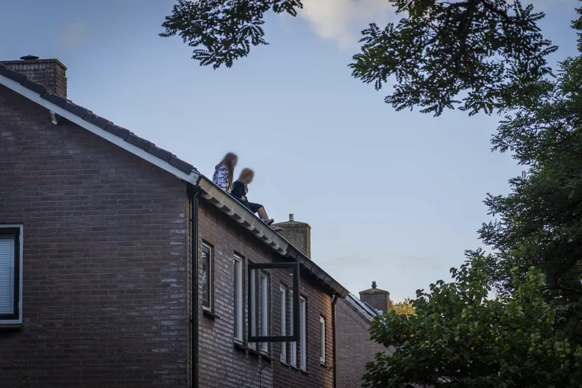 kinderen van dak gehaald na buitensluiting in dieren dennis van bemmel persbureau heitink 1