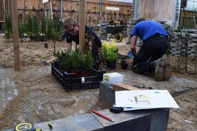 kwalificatiewedstrijd tuinaanleg1 marjanne eikelboom buitenhuis