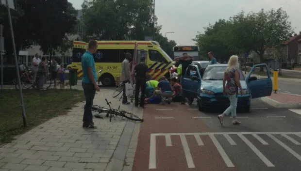 l5qtthsgfd3zh5zexiahjcxra ongeluk kruising broekstraat waterstraat